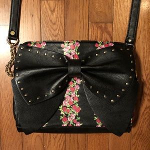 Betsey Johnson Crossbody Bow Bag